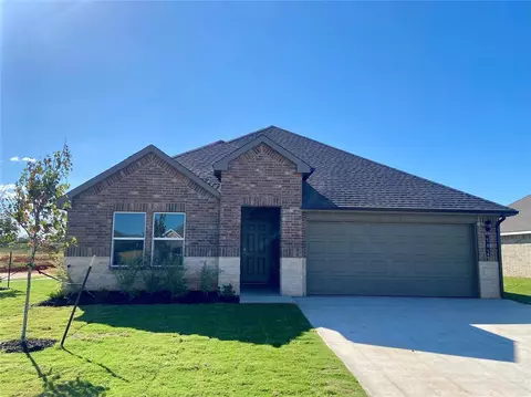 585 Park Place Dr, Newcastle, OK 73065