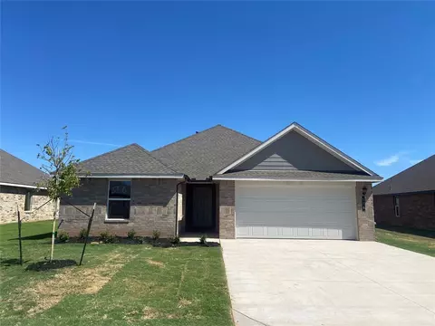 556 Park Pl, Newcastle, OK 73065
