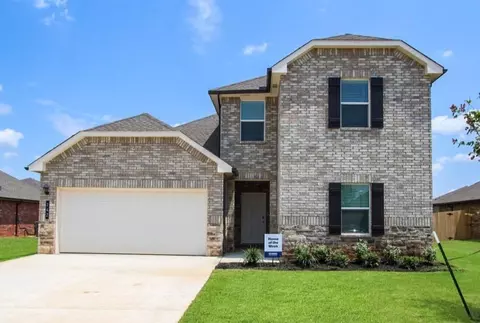 742 Park Place Dr, Newcastle, OK 73065