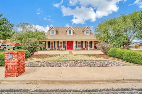 309 Val Verde St, Altus, OK 73521