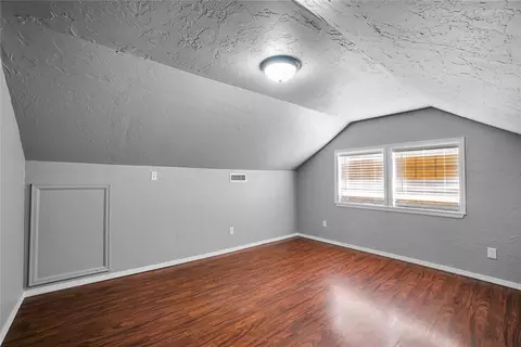 1311 N Chalmers St, Altus, OK 73521 photo 37