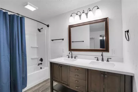 1311 N Chalmers St, Altus, OK 73521 photo 26