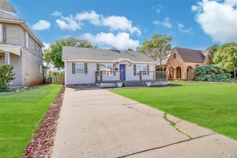 1311 N Chalmers St, Altus, OK 73521 photo 3