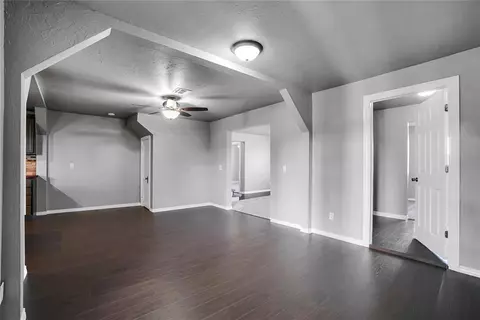 1311 N Chalmers St, Altus, OK 73521 photo 11