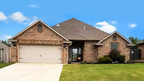 4641 Grand Ave, Noble, OK 73068