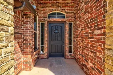 1921 NE 25th St, Moore, OK 73160 photo 7