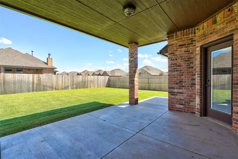 1921 NE 25th St, Moore, OK 73160 photo 35