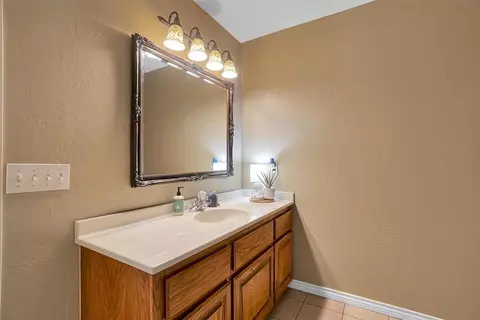 504 Peacock Ln, Altus, OK 73521 photo 29
