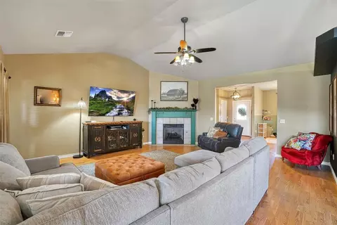504 Peacock Ln, Altus, OK 73521 photo 7