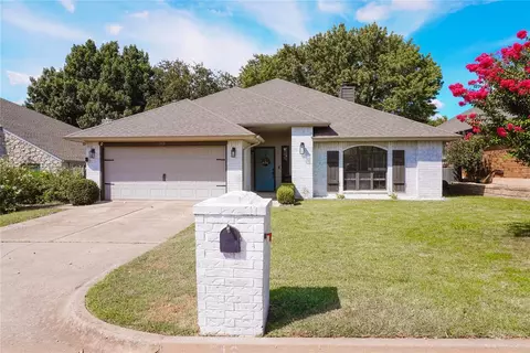 513 NW 170th St, Edmond, OK 73012