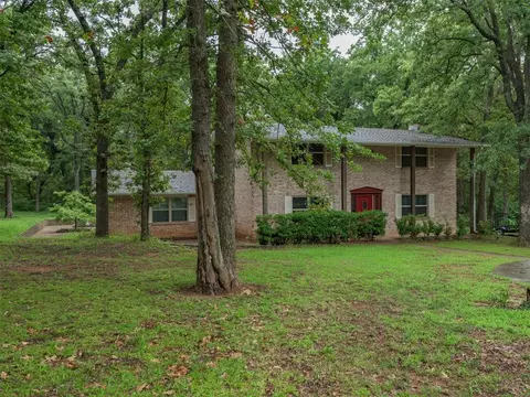 4109 Flora Dr, Norman, OK 73026