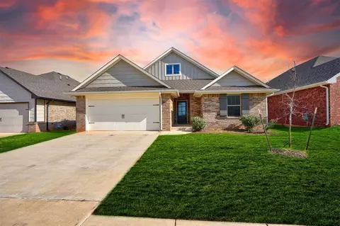 3405 NW 159th Ter, Edmond, OK 73013