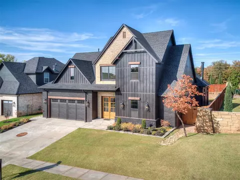 3201 Stone Hill Trl, Edmond, OK 73034