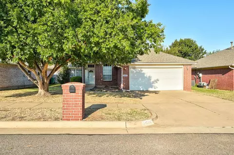 16401 Everglade Ln, Edmond, OK 73013