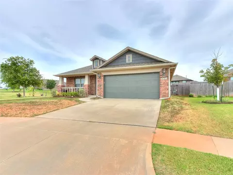 902 Butterfly Way, Norman, OK 73069
