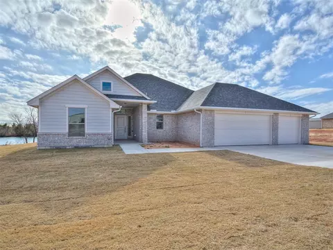 2161 Triple Crown Ter, Blanchard, OK 73010