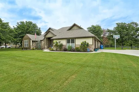 2992 Piper Ln, Choctaw, OK 73020
