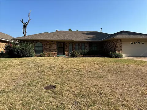 7207 Pheasant Cv, Oklahoma City, OK 73162