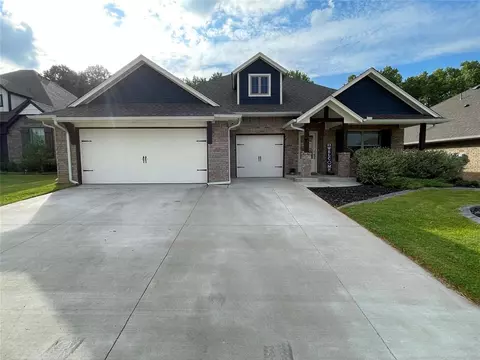 600 Side Track Rd, Yukon, OK 73099