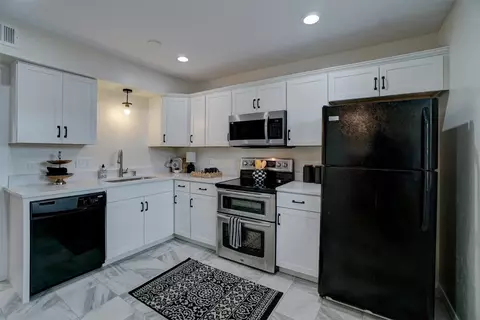 3901 N Kickapoo St #35, Shawnee, OK 74804 photo 4