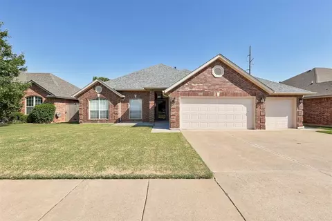 617 SW 157th St, Oklahoma City, OK 73170