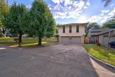 1404 N Broadview Dr, Oklahoma City, OK 73127