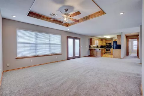 210 Maple St, Hinton, OK 73047 photo 23