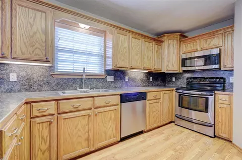210 Maple St, Hinton, OK 73047 photo 14