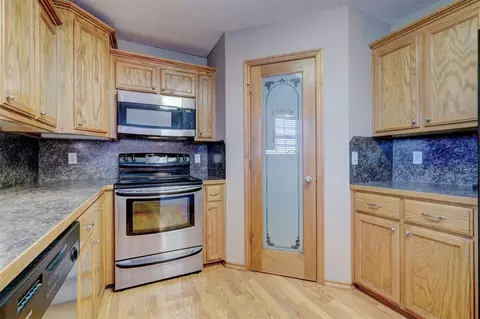 210 Maple St, Hinton, OK 73047 photo 17