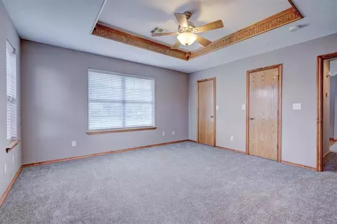210 Maple St, Hinton, OK 73047 photo 28