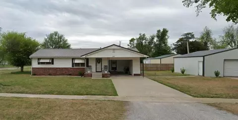 403 NW Campbell St, Minco, OK 73059
