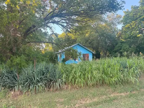 114 W Drexel St, Langston, OK 73050