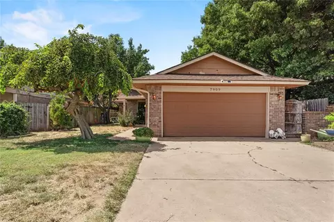 7909 Debar Cir, Oklahoma City, OK 73132