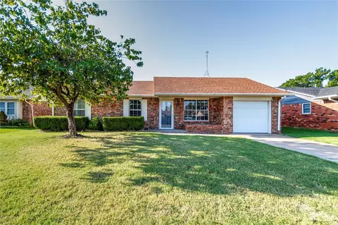 1001 W Hoyt St, Chandler, OK 74834