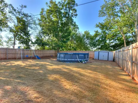 919 E Perkins Ave, Guthrie, OK 73044 photo 21