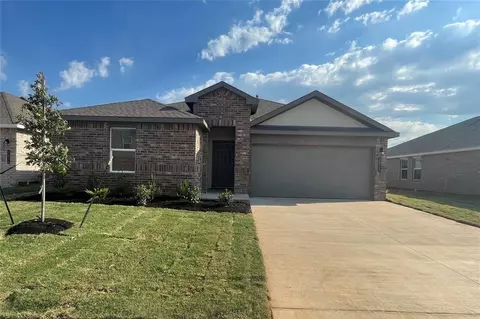 2812 Stormy St, Yukon, OK 73099