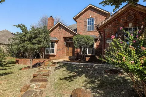 605 Heatherstone Rd, Edmond, OK 73034