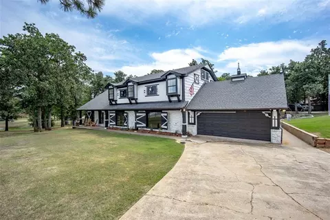516 Cedar Dr, Blanchard, OK 73010