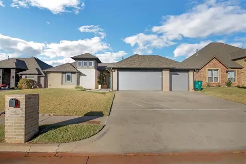 17417 Melville Ln, Edmond, OK 73012