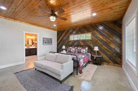 196 Hackberry Flat Trl, Broken Bow, OK 74728 photo 18