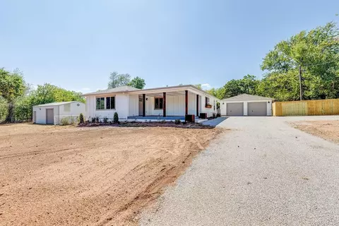 2129 N Council Rd, Newcastle, OK 73065