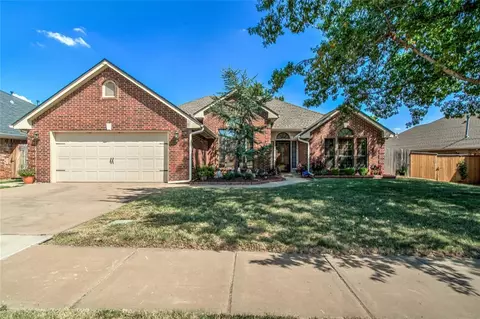 18104 Chestnut Oak Dr, Edmond, OK 73012