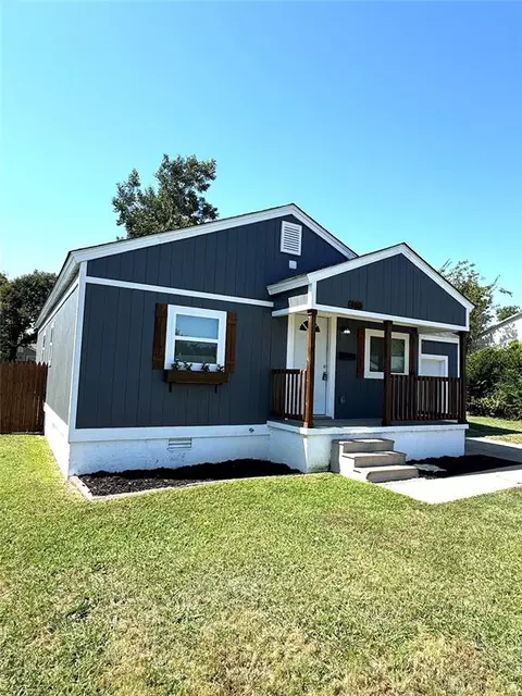 400 Russell Dr, Oklahoma City, OK 73110
