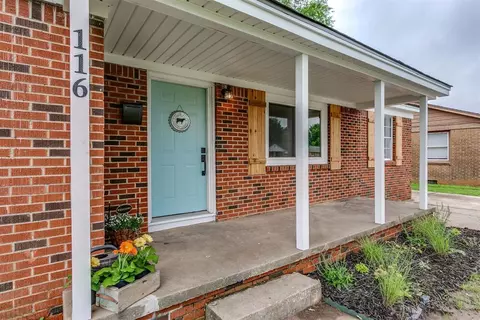 116 E Haddock St, Norman, OK 73069