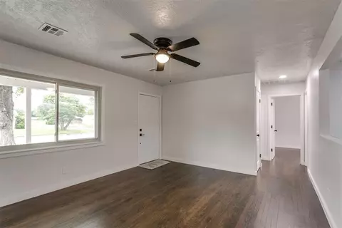 116 E Haddock St, Norman, OK 73069 photo 10