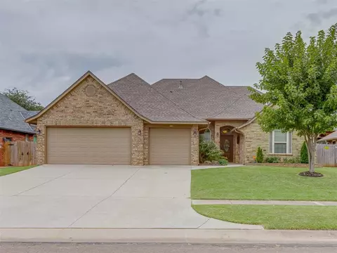 212 Pecan Vly, Norman, OK 73069