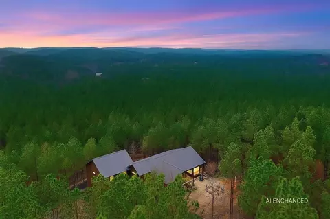 88 E Fork Cir, Broken Bow, OK 74728