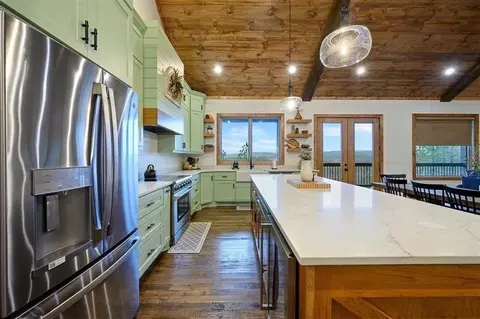 Kitchen - 88 E Fork Cir, Broken Bow, OK 74728 photo 4 of 5
