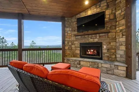 Exterior - 88 E Fork Cir, Broken Bow, OK 74728 photo 4 of 5