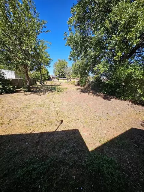 813 Elm St, Altus, OK 73521 photo 19